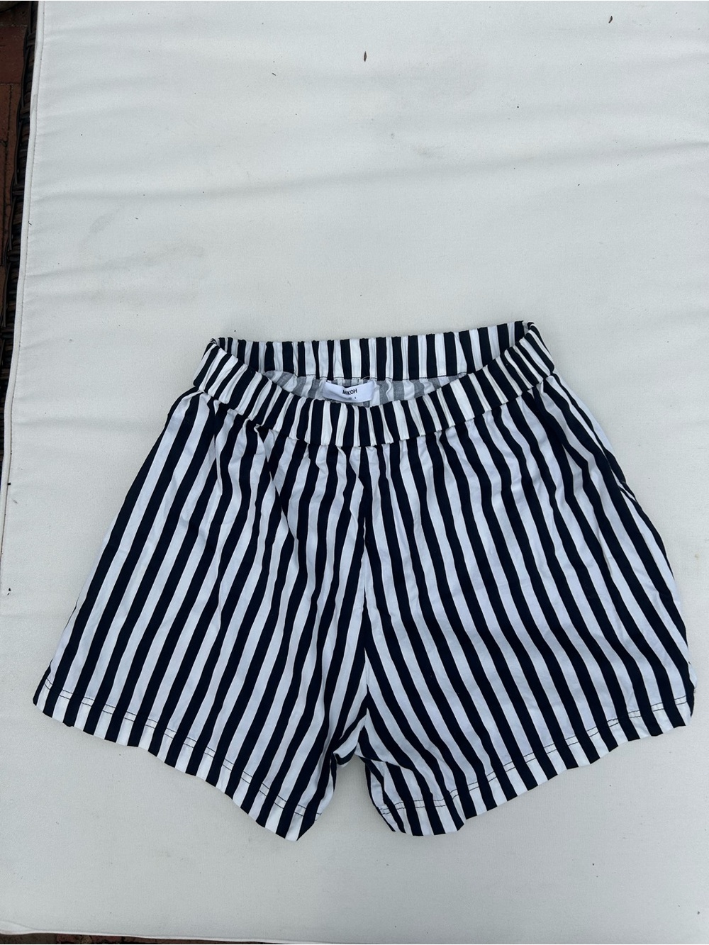 Mikoh Black & White Vertical Stripe High-Waist Shorts, M (2)